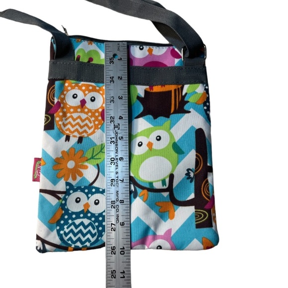 Owl Print Aqua Chevron Messenger Crossbody Bag. NEW WOT - Picture 5 of 5